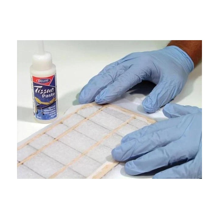 Deluxe - preparat do naprawy pokryć.