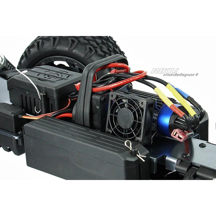 BSD810T - model 1:8  UTOR TRUCK