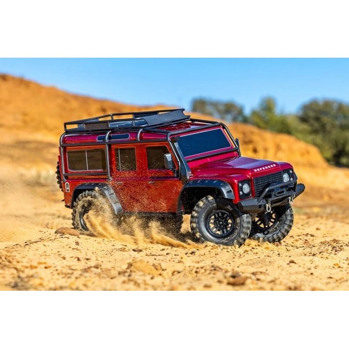 MODEL-TRAXXAS TRX-4 DEFENDER-RED