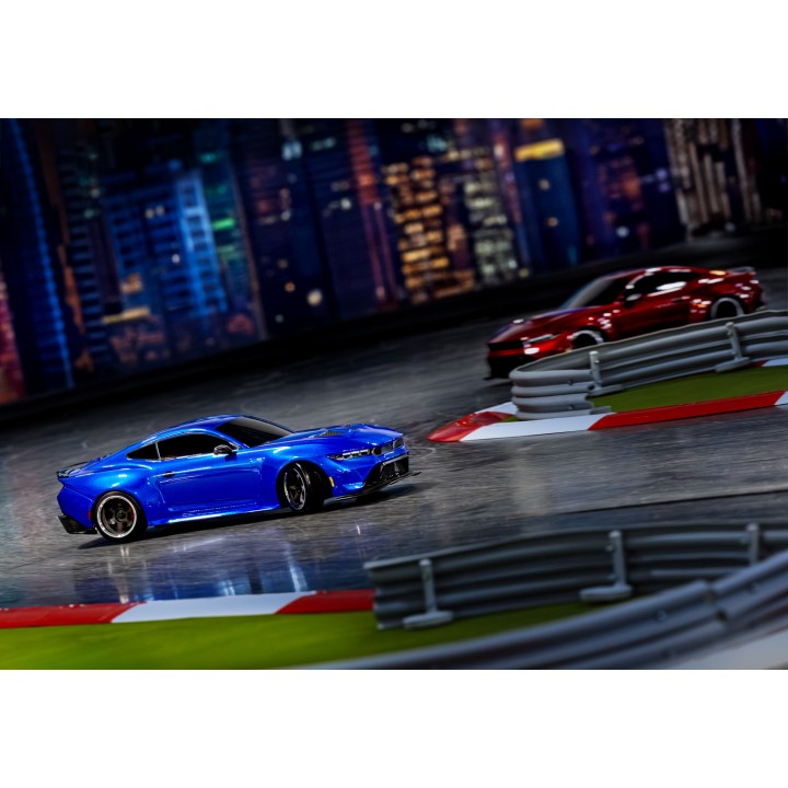 TRAXXAS 105237-4 4-Tec Drift Ford Mustang - wersja czerwona