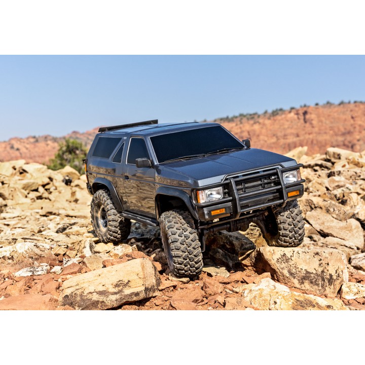 TRAXXAS 110056-4 TRX-4 Nissan Pathfinder - wersja srebrna