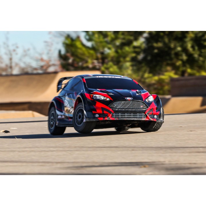 TRAXXAS 74154-4 Ford Fiesta ST Rally - wersja czerwona